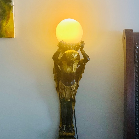 Male & Female Egyptian Sconce - Picture 7 of 9